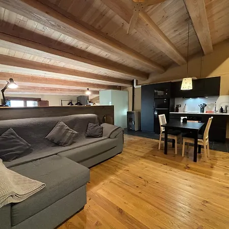 Rovira De Fogars Tatil Evi
